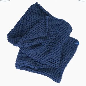 Bearaby Nappling Weighted Blanket - 8lbs Navy